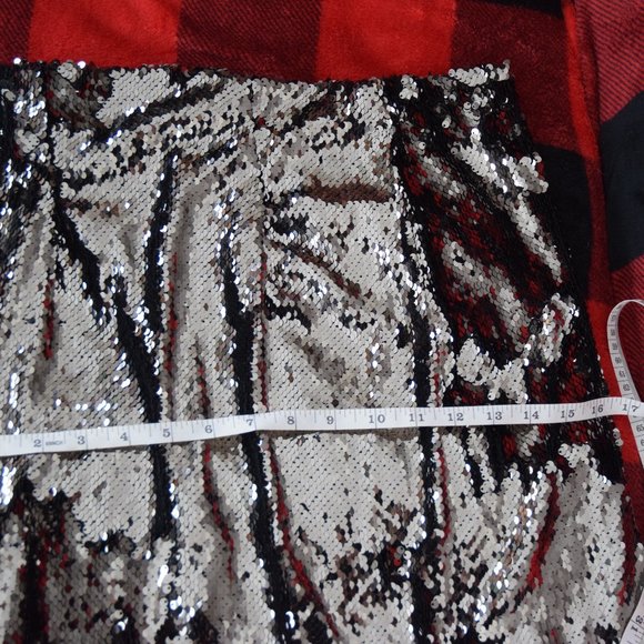 Sequin skirt - Picture 4 of 4